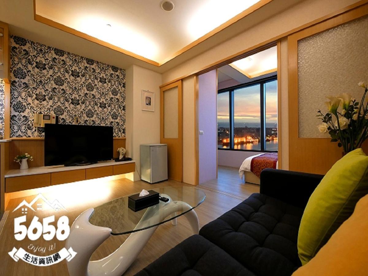 85 Season Apartment Kaohsiung Exterior photo